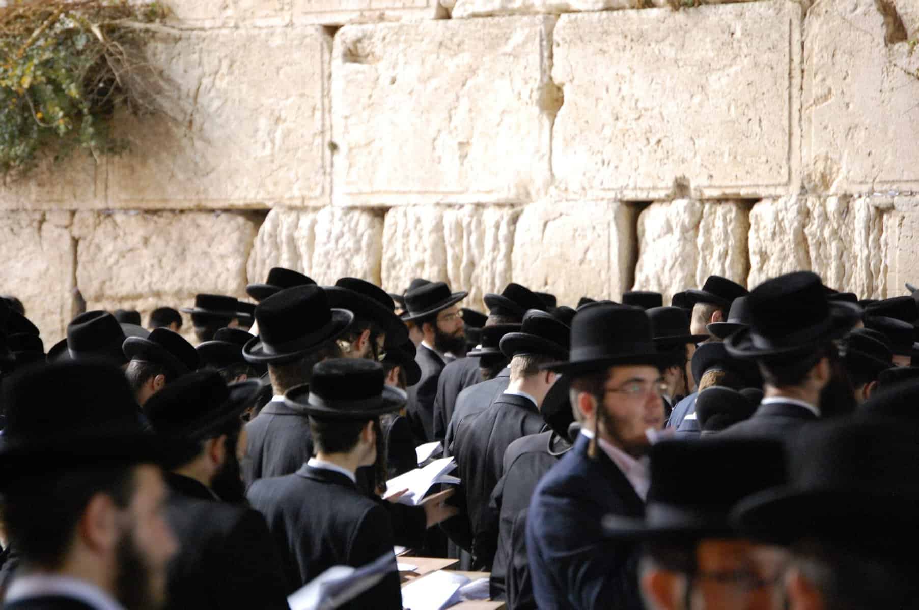 Orthodox jews prayer at the Western Wall