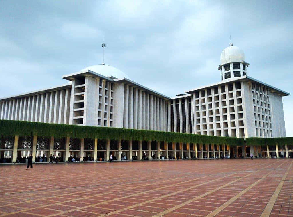 Grand Istiqlal Mosque, Indonesia