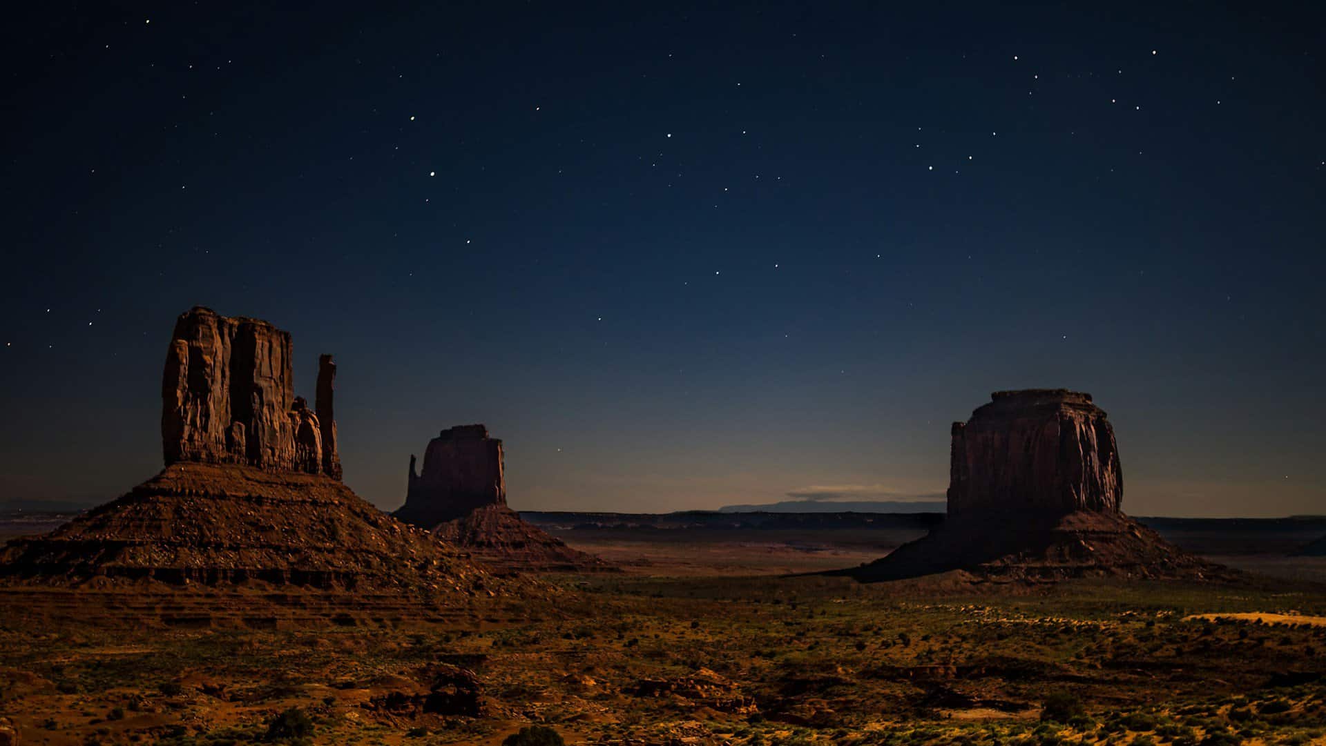 Monument Valley at night