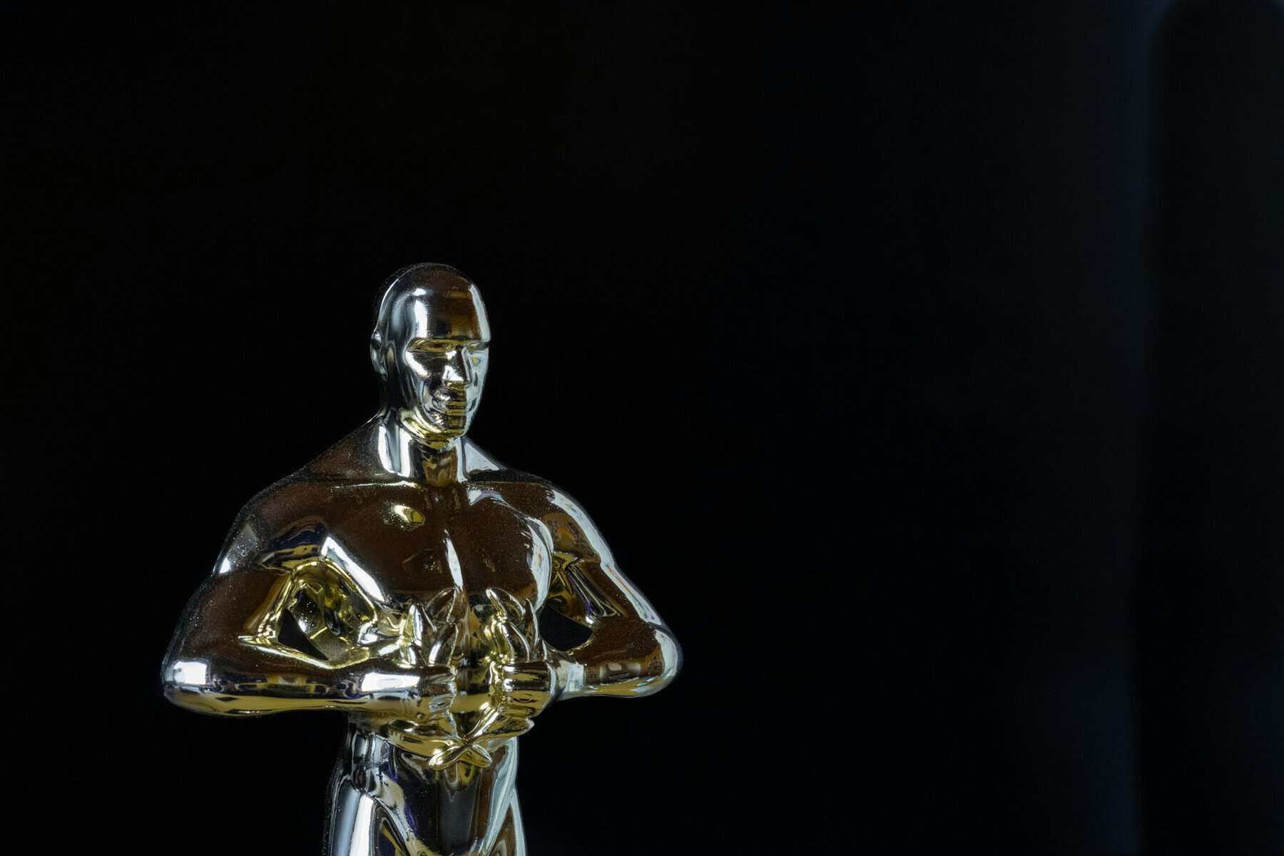 Oscar statuette